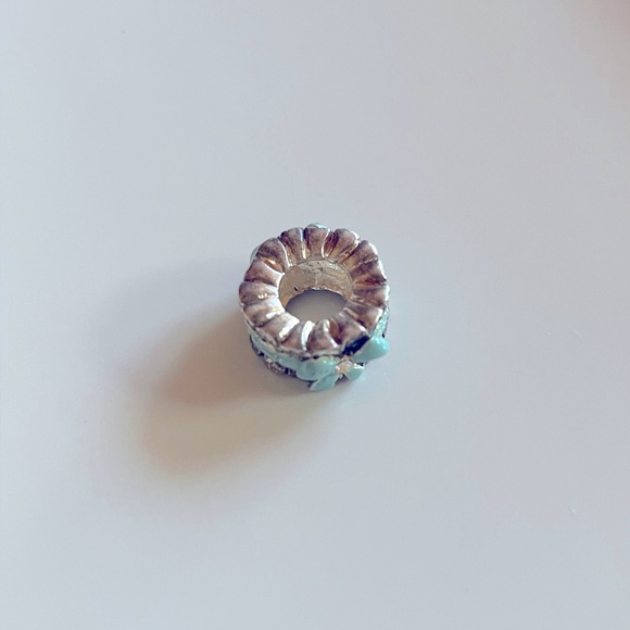 Pandora RARE Bow and Rhinestone Bead + Dust Bag - Picture 2 of 6